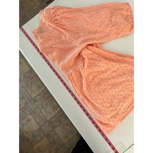 Torrid Woman's Top 4X Peach Pink Peasant Blouse Floral Flowy Square Neck Shirt - Picture 8 of 8